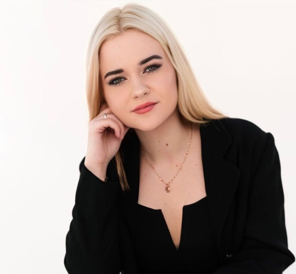 Dominika Okonkowska - Ekspert Ubezpieczeniowy